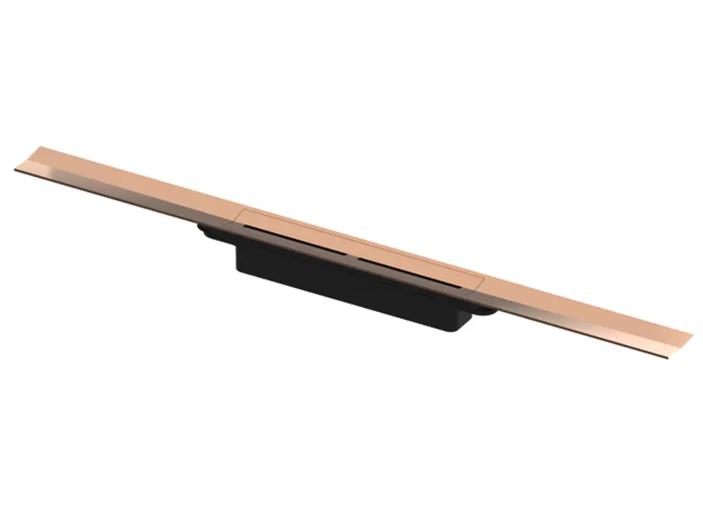 TECE Duschprofil in glänzendem Rotgold mit integrierter Ablaufrinne. Das Produkt hat eine schlichte, geradlinige Form und ist für den Einbau in Duschen konzipiert.